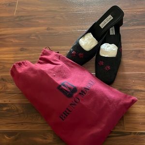 VINTAGE BRUNO MAGLI COTTON HEELS